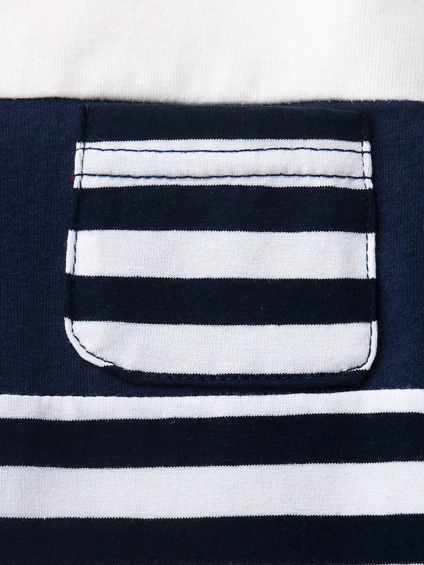 Dark blue baby T-shirt with striped chest pocket, pocket detail view