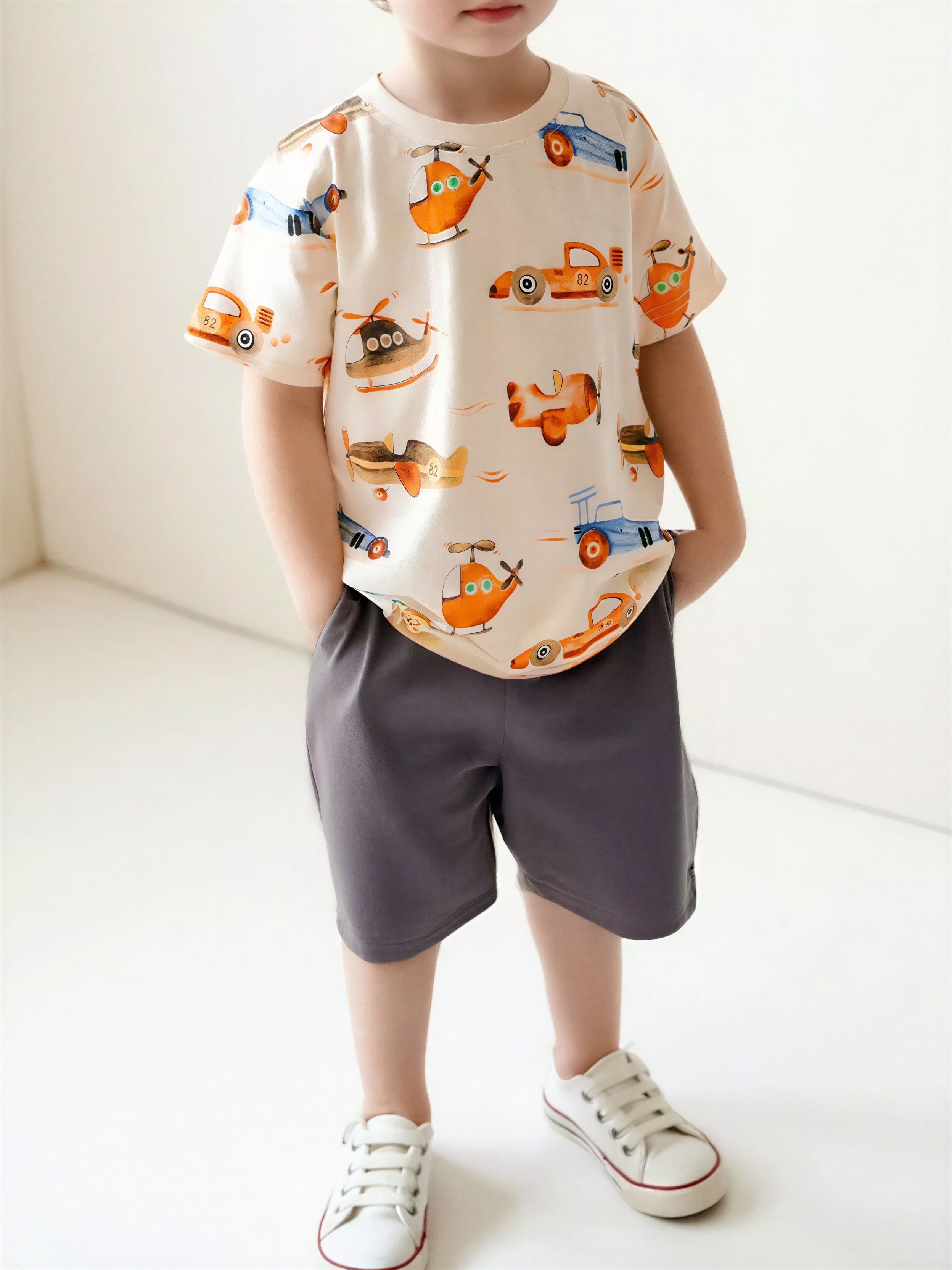 Cartoon Vehicle Print T-Shirt & Shorts Set